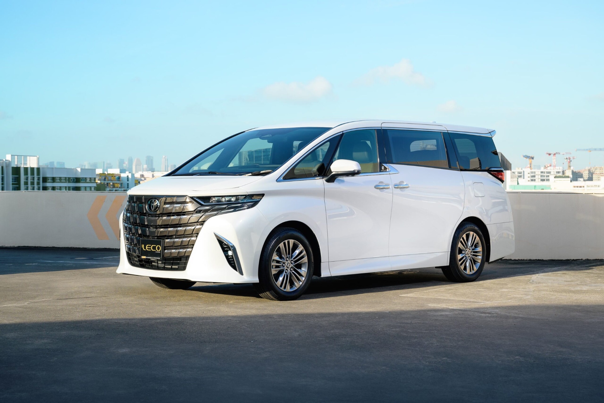 Toyota Alphard Transformer